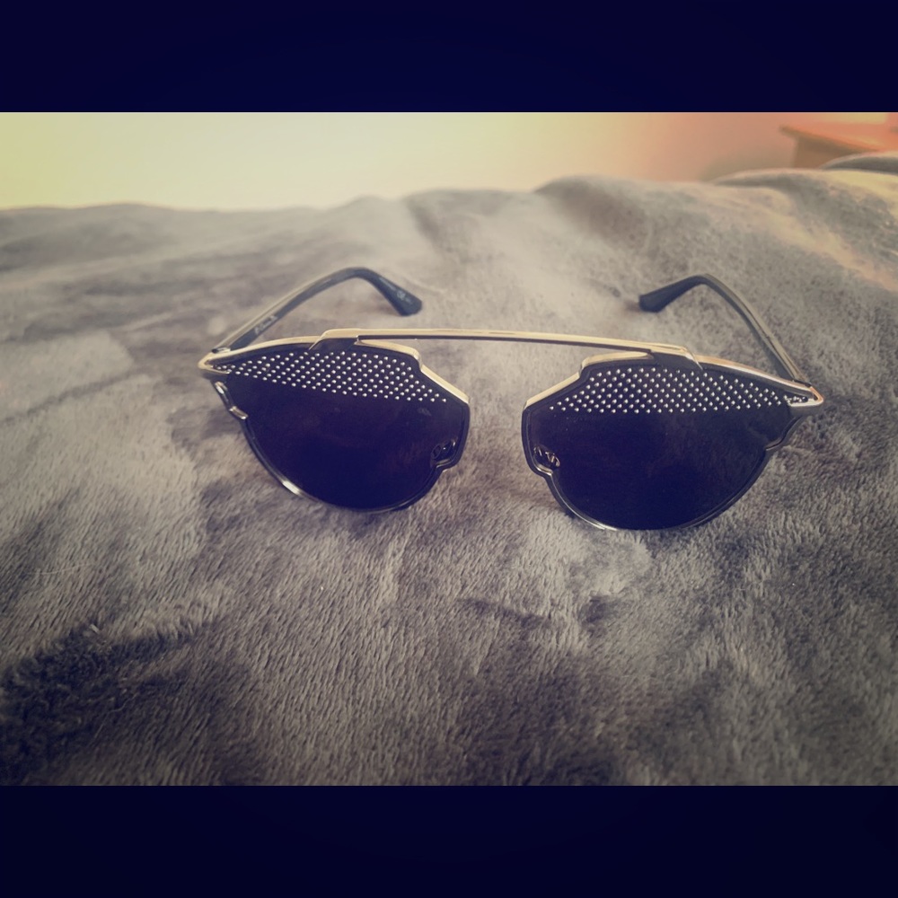 Dior sunglasses (brand new) *never been worn*